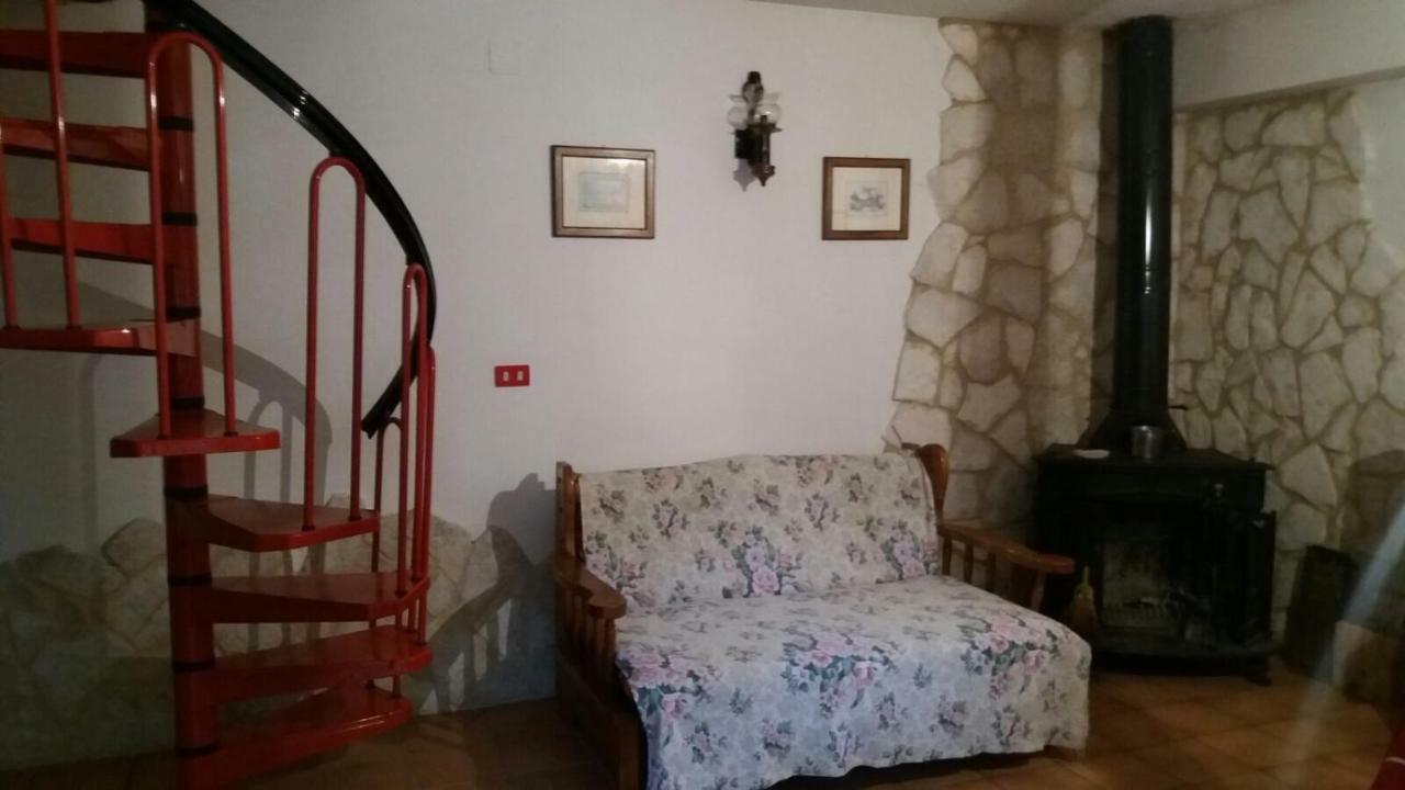 페스카세롤리 Casa Con Giardino 빌라 외부 사진